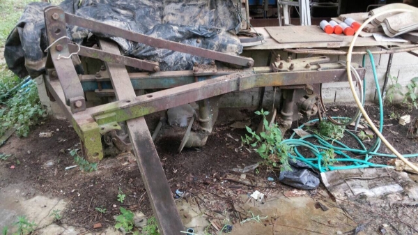 ขายรถไถเพลาเดียว FORD 6600 เครื่อง T5 สวยเดิมเก่าเก็บ สนใจโทร 081-970-1072