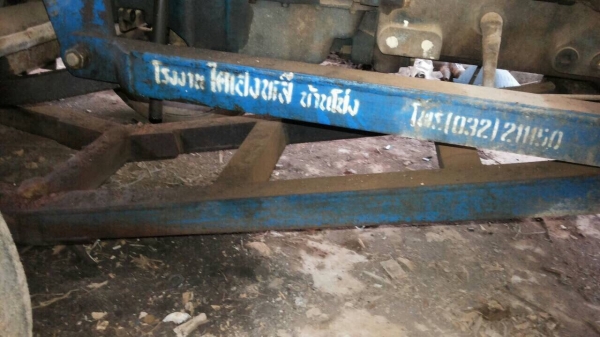 ขายรถไถเพลาเดียว FORD 6600 เครื่อง T5 สวยเดิมเก่าเก็บ สนใจโทร 081-970-1072