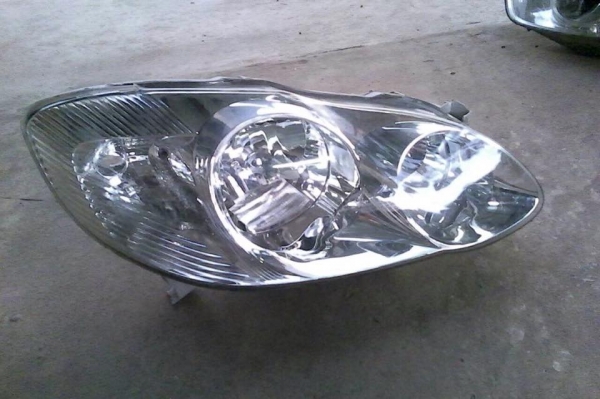 ขายอะไหล่รถ ไฟ กระจังหน้า หลัง อื่นๆอีกมากมาย ของแท้ ราคาถูกจากโรงงาน