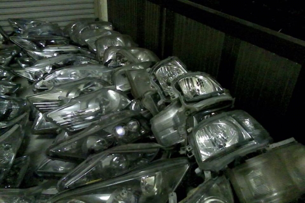 ขายอะไหล่รถ ไฟ กระจังหน้า หลัง อื่นๆอีกมากมาย ของแท้ ราคาถูกจากโรงงาน