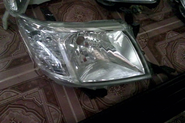 ขายอะไหล่รถ ไฟ กระจังหน้า หลัง อื่นๆอีกมากมาย ของแท้ ราคาถูกจากโรงงาน