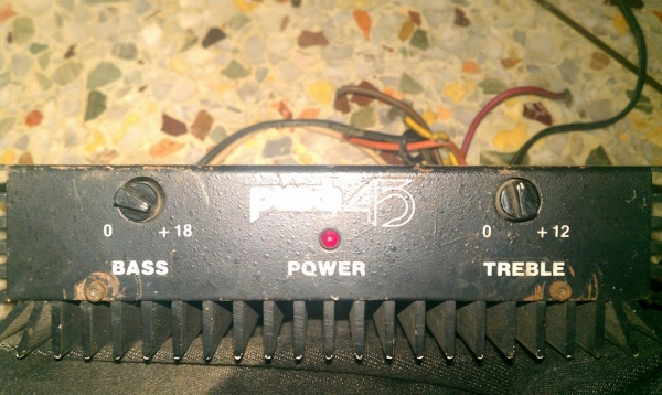 ขายแอมป์ติดรถยนต์ของusaกับitaly