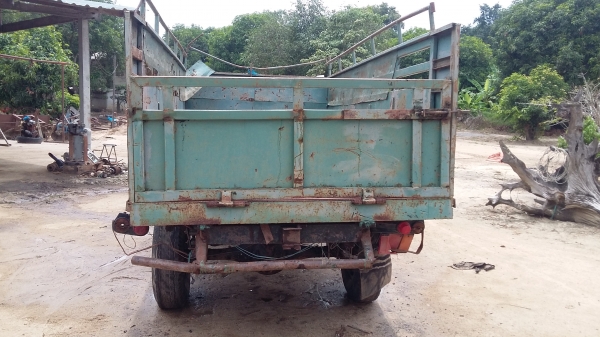 จัดส่งเมืองลำปาง ขอบคุนครับ ขายรถอีเเต๋น เครื่อง4สูบอีสุสุ เพลาลอย แหนบ2ชั้น คานหน้าใหญ่ พร้อมใช้งาน