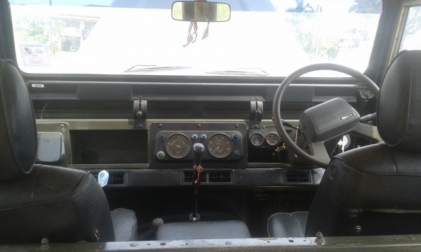 ขายรถแลนด์โรเวอร์สวย ๆ ขายรถแลนด์โรเวอร์สวย ๆ