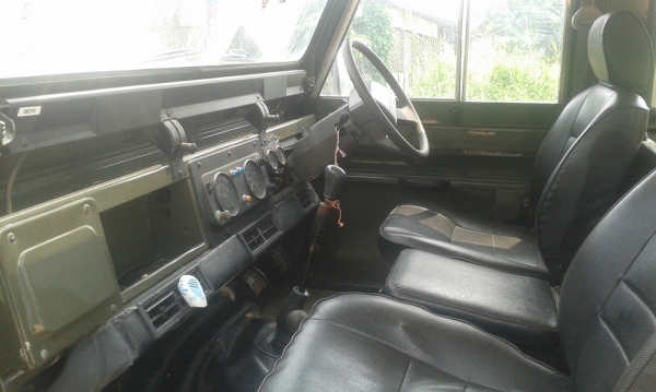 ขายรถแลนด์โรเวอร์สวย ๆ ขายรถแลนด์โรเวอร์สวย ๆ