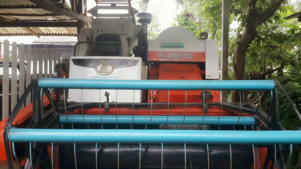 ขายครับ DC 60 สภาพลุยงานได้เลยราคาเดียวครับ 275,000 พร้อมเทลเลอร์ ขายครับ DC 60 สภาพลุยงานได้เลยราคาเดียวครับ 275,000 พร้อมเทลเลอร์