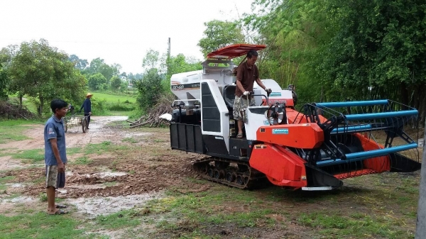 ขายครับ DC 60 สภาพลุยงานได้เลยราคาเดียวครับ 275,000 พร้อมเทลเลอร์ ขายครับ DC 60 สภาพลุยงานได้เลยราคาเดียวครับ 275,000 พร้อมเทลเลอร์