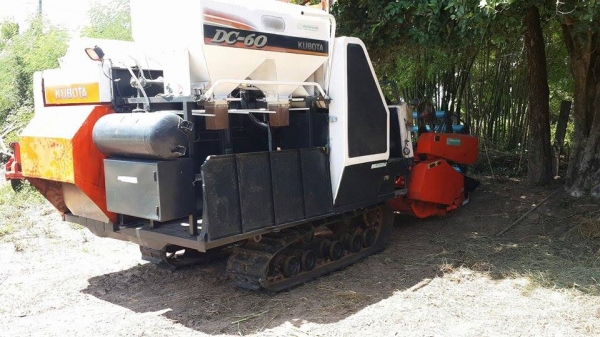 ขายครับ DC 60 สภาพลุยงานได้เลยราคาเดียวครับ 275,000 พร้อมเทลเลอร์ ขายครับ DC 60 สภาพลุยงานได้เลยราคาเดียวครับ 275,000 พร้อมเทลเลอร์