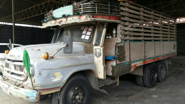 รถสิบล้อisuzu หัวยาว เครื่อง 6BD1 165 แรง เครื่องดีคันชีสวย ภาษีไม่ขาดเอกสาร พร้อมโอน