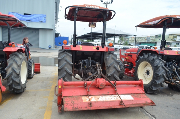 สยามอินเตอร์ เปิดประมูลรถแทร็กเตอร์ยี่ห้อ YANMAR รุ่น EF453 19 กันยานี้