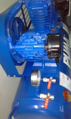 ขายปั๊มลมPUMA 5HP พร้อมถัง 260ลิตร ติดเมกเนตริก 380V ขายปั๊มลมPUMA 5HP พร้อมถัง 260ลิตร ติดเมกเนตริก 380V