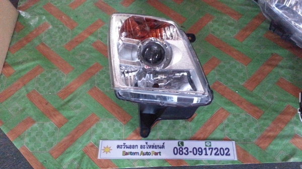 ไฟหน้าขวา ดีแม็ค ของแท้ใหม่