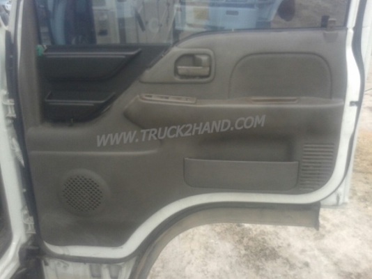 รถบรรทุก 6 ล้อ ISUZU NKR66E 120 แรงม้า  4 สูบ กระบะคาร์โก้