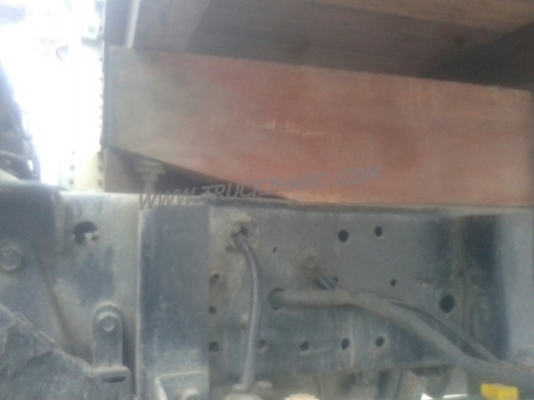 รถบรรทุก 6 ล้อ ISUZU NKR66E 120 แรงม้า  4 สูบ กระบะคาร์โก้