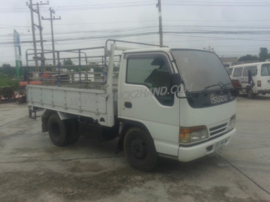 รถบรรทุก 6 ล้อ ISUZU NKR66E 120 แรงม้า  4 สูบ กระบะคาร์โก้