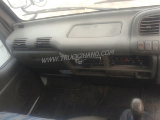 รถบรรทุก 6 ล้อ ISUZU NKR66E 120 แรงม้า  4 สูบ กระบะคาร์โก้