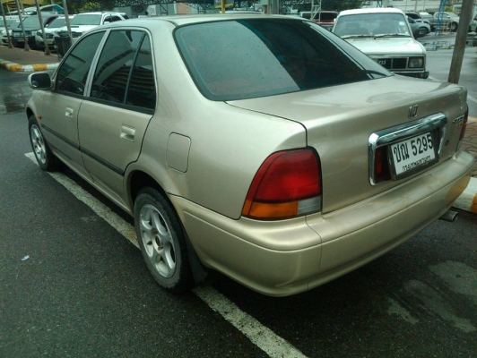 ขาย HONDA  CITY ปี1997  เครื่องดี  ช่วงล่างดี   เเอร์เย็น  พร้อมใช้   เก็บสีินิดหน่อย  เล่มพร้อมโอน       0876835269