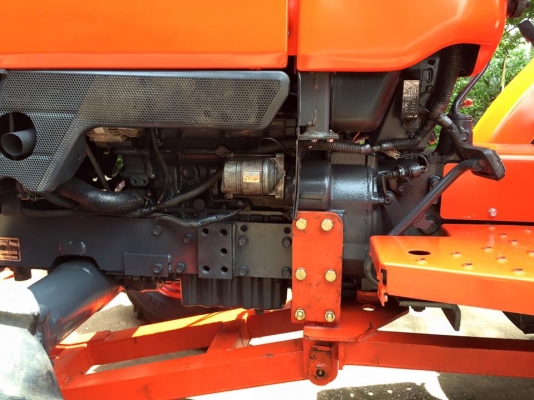 ขายรถไถKubota L3408 (4WD) พร้อมใบมีดหน้าใหม่และผานพรวนช้าง รถพร้อมใช้งาน