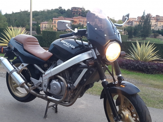 ขาย honda 400 cc ขาย honda 400 cc