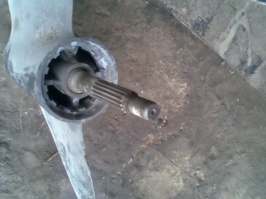 หาง Mercury 135 ใช้งานได้ตามปกติค่ะ ราคาขึ้นเป็น 11,500 บาทค่ะ