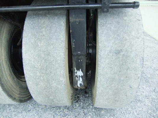 ขายรถบดล้อยาง SAKAI TS200 สนใจติดต่อหนึ่ง 061-4194021