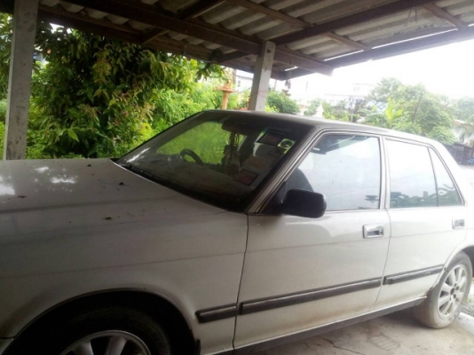 TOYOTA CROWN เครื่อง J ติดเเก๊สเเล้วรถขับปกติสภาพตามรูปภาษีไม่ขาด
