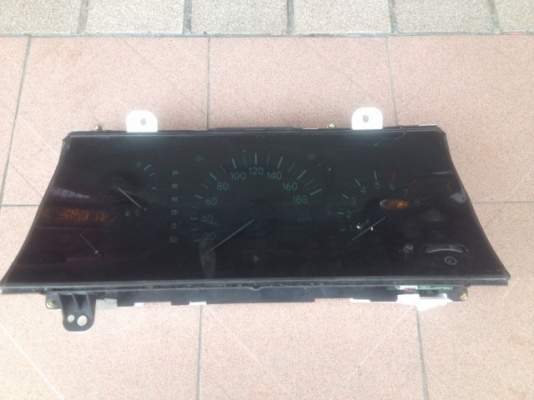 จอไมล TOYOTA GRANVIA หน้ายักของเก่าญี่ปุ่นเเท้สภาพตามรูป