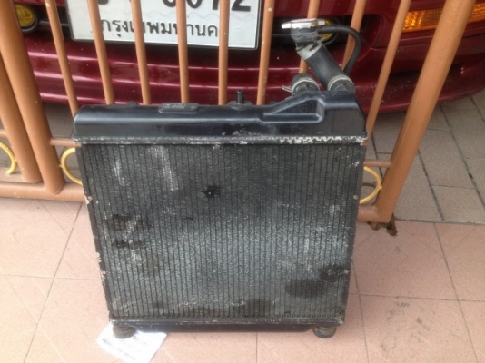 หม้อน้ำ HONDA พร้อมพัดลมของเก่าญี่ปุ่นเเท้สภาพสวย หม้อน้ำ HONDA พร้อมพัดลมของเก่าญี่ปุ่นเเท้สภาพสวย