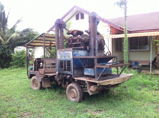 ขายคุณแต๋นสีข้าว เครื่องisuzu kb ราคา 30000 บาท (ด่วนครับ)