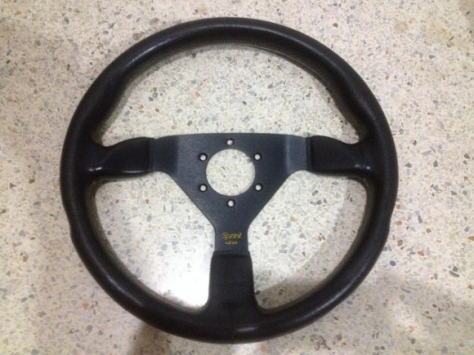 วงสามก้านด้ายเหลือง MADE IN ITALY เเท้ของเก่าญี่ปุ่นสภาพตามรูป