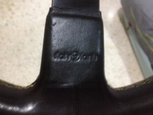 วงสามก้านด้ายเหลือง MADE IN ITALY เเท้ของเก่าญี่ปุ่นสภาพตามรูป