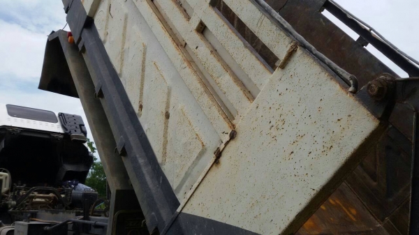 สิบล้อ อีซูชุ 360 ปี53 แม่ลูก ดั้มสามมิตรแท้ สภาพสวยบางเดิม ไม่เคยมีอุบัติเหตุ วิ่งน้อย100×××กม.เล่มทะเบียนพร้อมโอน สิบล้อ อีซูชุ 360 ปี53 แม่ลูก ดั้มสามมิตรแท้ สภาพสวยบางเดิม ไม่เคยมีอุบัติเหตุ วิ่งน้อย100×××กม.เล่มทะเบียนพร้อมโอน