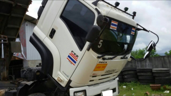 สิบล้อ อีซูชุ 360 ปี53 แม่ลูก ดั้มสามมิตรแท้ สภาพสวยบางเดิม ไม่เคยมีอุบัติเหตุ วิ่งน้อย100×××กม.เล่มทะเบียนพร้อมโอน สิบล้อ อีซูชุ 360 ปี53 แม่ลูก ดั้มสามมิตรแท้ สภาพสวยบางเดิม ไม่เคยมีอุบัติเหตุ วิ่งน้อย100×××กม.เล่มทะเบียนพร้อมโอน