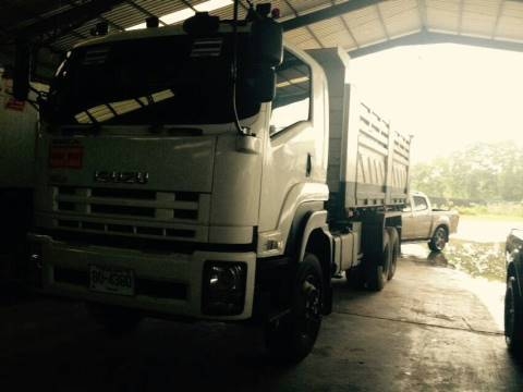 สิบล้อ อีซูชุ 360 ปี53 แม่ลูก ดั้มสามมิตรแท้ สภาพสวยบางเดิม ไม่เคยมีอุบัติเหตุ วิ่งน้อย100&times;&times;&times;กม.เล่มทะเบียนพร้อมโอน