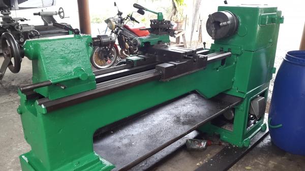 ต้าชิง 3 เพลา เกียร์บล็อก 6 ฟุต พร้อมใช้งาน สภาพสวย ๆ ด่วน !!! 75,000