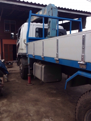 ต้องการขายรถบรรทุก 10 ล้อ mitsubishi ติดเครนยาว 7 เมตร เครน 3 ตัน สภาพ 90\% เอกสารพร้อมโอน