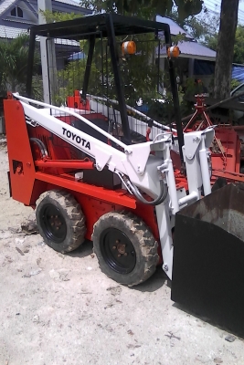 ขายรถตัก 80000 บาท