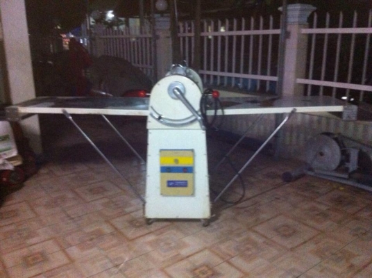 เครื่องรีดแป้งพาย UP PROGREES