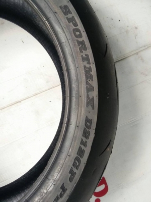 ยาง DUNLUP รุ่น sportmax gp. ปี13 เบอร์ 200/55 zr17 ยาง DUNLUP รุ่น sportmax gp. ปี13 เบอร์ 200/55 zr17