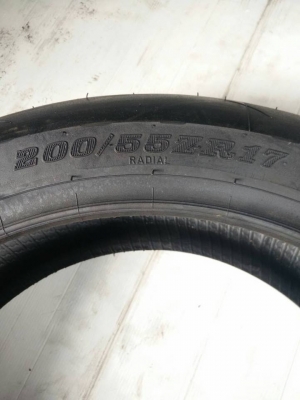 ยาง DUNLUP รุ่น sportmax gp. ปี13 เบอร์ 200/55 zr17