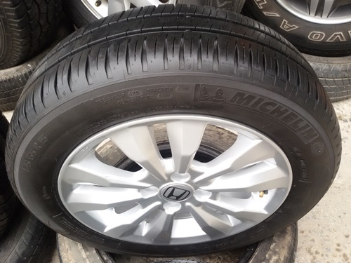 ขายล้อแม็กHONDA CITYขอบ15 ยางปี 0513 4 ล้อ ขายล้อแม็กHONDA CITYขอบ15 ยางปี 0513 4 ล้อ