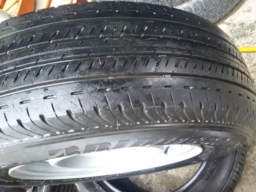 ขายล้อกะทะ15 6รู ยาง205/70/15 4 ล้อ 4000 ขายล้อกะทะ15 6รู ยาง205/70/15 4 ล้อ 4000