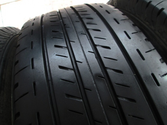 ขายยาง BRIDGESTONE DURAVIS 215-65-16 ปี14 (1ชุด)