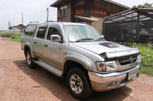 ขายรถ Toyota D4D 4ประตู เปลี่ยนเป็นเครื่อง 2J VVTI ติดแก๊ส หัวฉีด ขายรถ Toyota D4D 4ประตู เปลี่ยนเป็นเครื่อง 2J VVTI ติดแก๊ส หัวฉีด