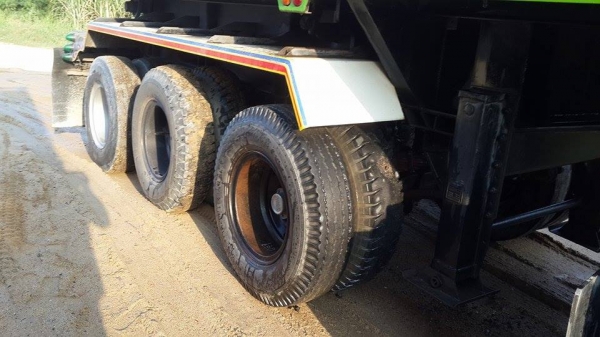 ขายด่วนครับ    Hino  gas แท้โรงงาน