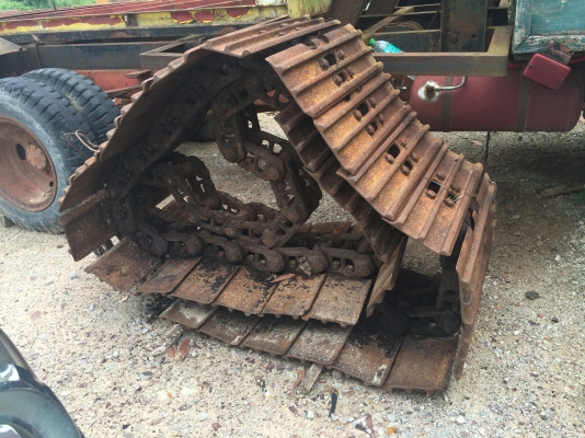 ขายแผ่น PC200-5. แผ่นสวย.มีโซ่1ข้าง(ให้ฟรี)ขายนับแผ่น เกือบ200แผ่น