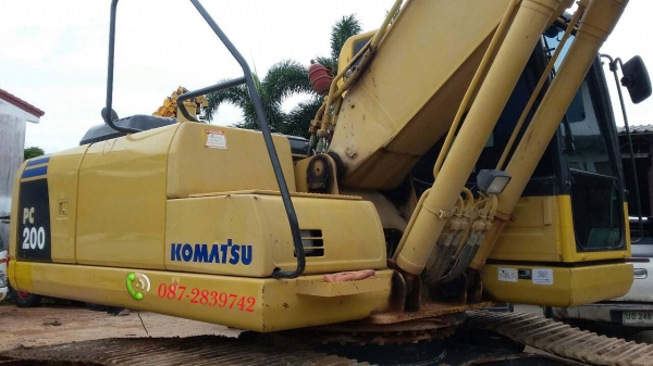ขายรถแบคโฮ KOMATSU PC200-8