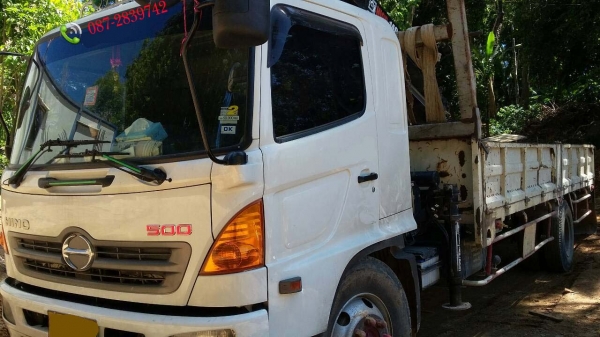 ขายรถ 6 ล้อ เฮี๊ยบ 5 ตัน ไมล์ 76,XXX กม.