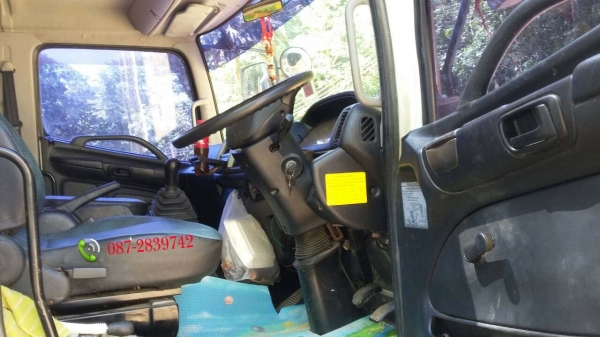 ขายรถ 6 ล้อ เฮี๊ยบ 5 ตัน ไมล์ 76,XXX กม.