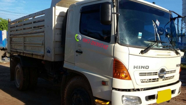 ขายรถดั้มพ์ 6 ล้อ จำนวน 5 คัน(ไม่แยกขาย)